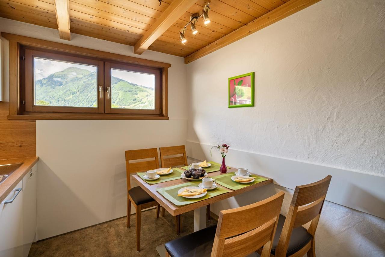Haus Voglreiter - Inkl Sommerkarte, Zentrale Und Ruhige Lage, Garten Mit Spielplatz Kaprun Bagian luar foto