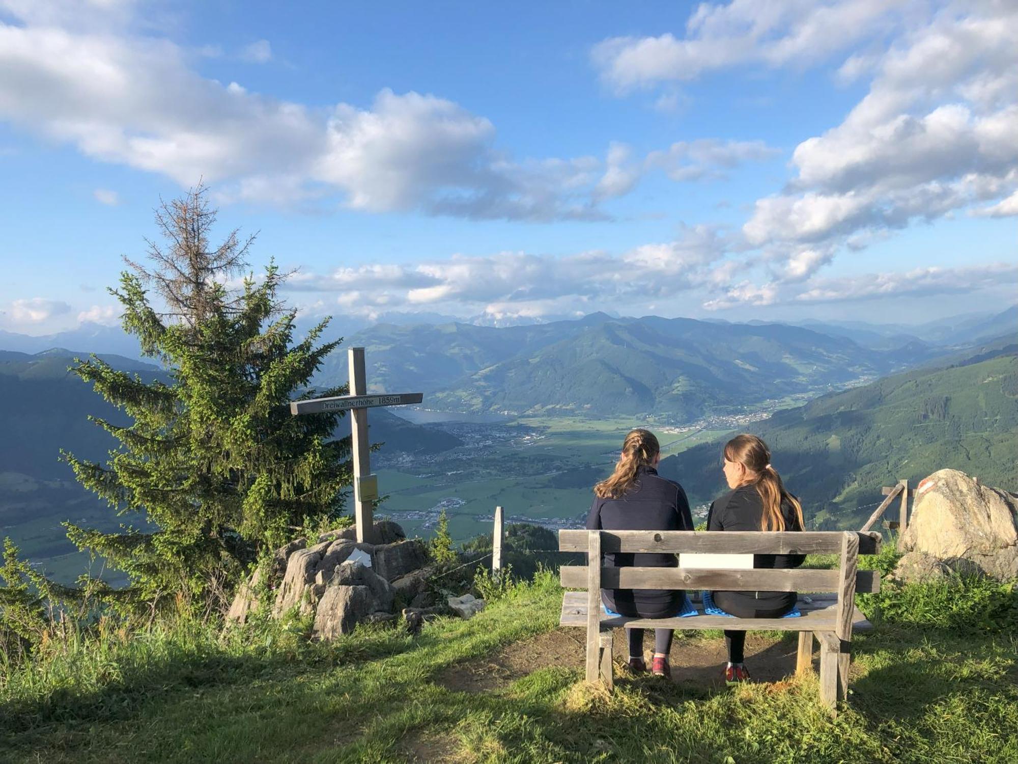 Haus Voglreiter - Inkl Sommerkarte, Zentrale Und Ruhige Lage, Garten Mit Spielplatz Kaprun Bagian luar foto